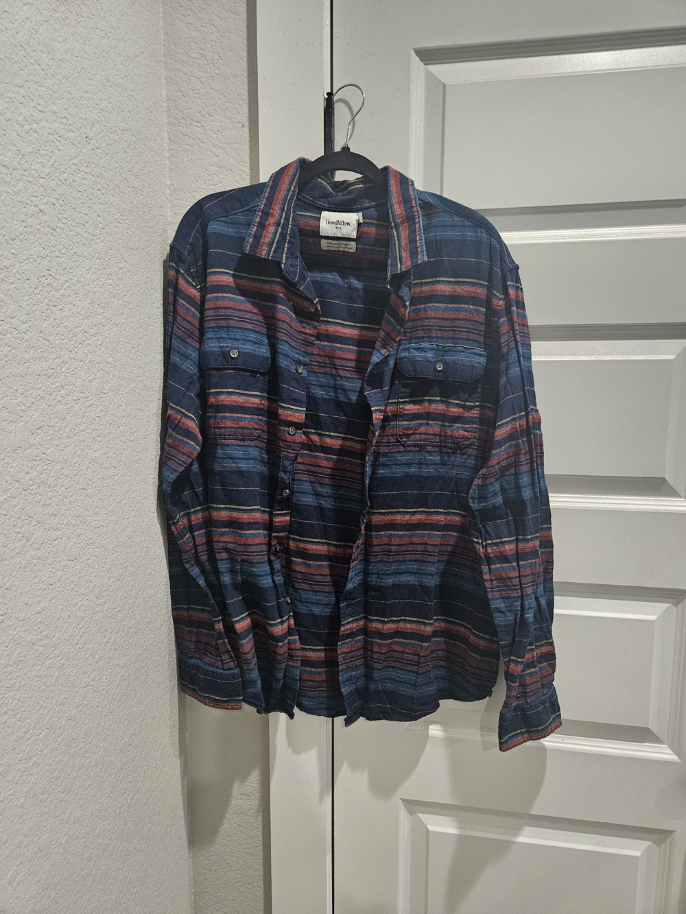 Goodfellow & Co Blue and Red Striped Casual Button-Down Shirt